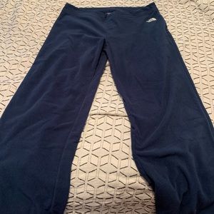 Women’s North face fleece pants